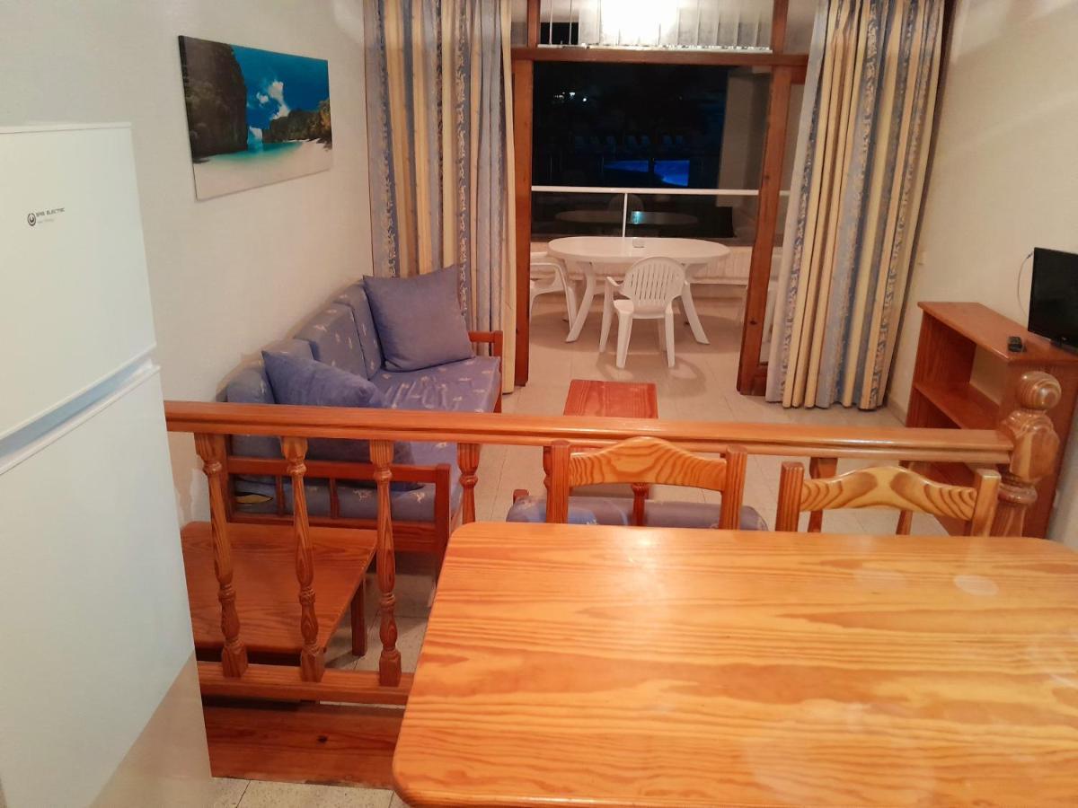 Apartamentos Tamaran San Bartolomé Zewnętrze zdjęcie