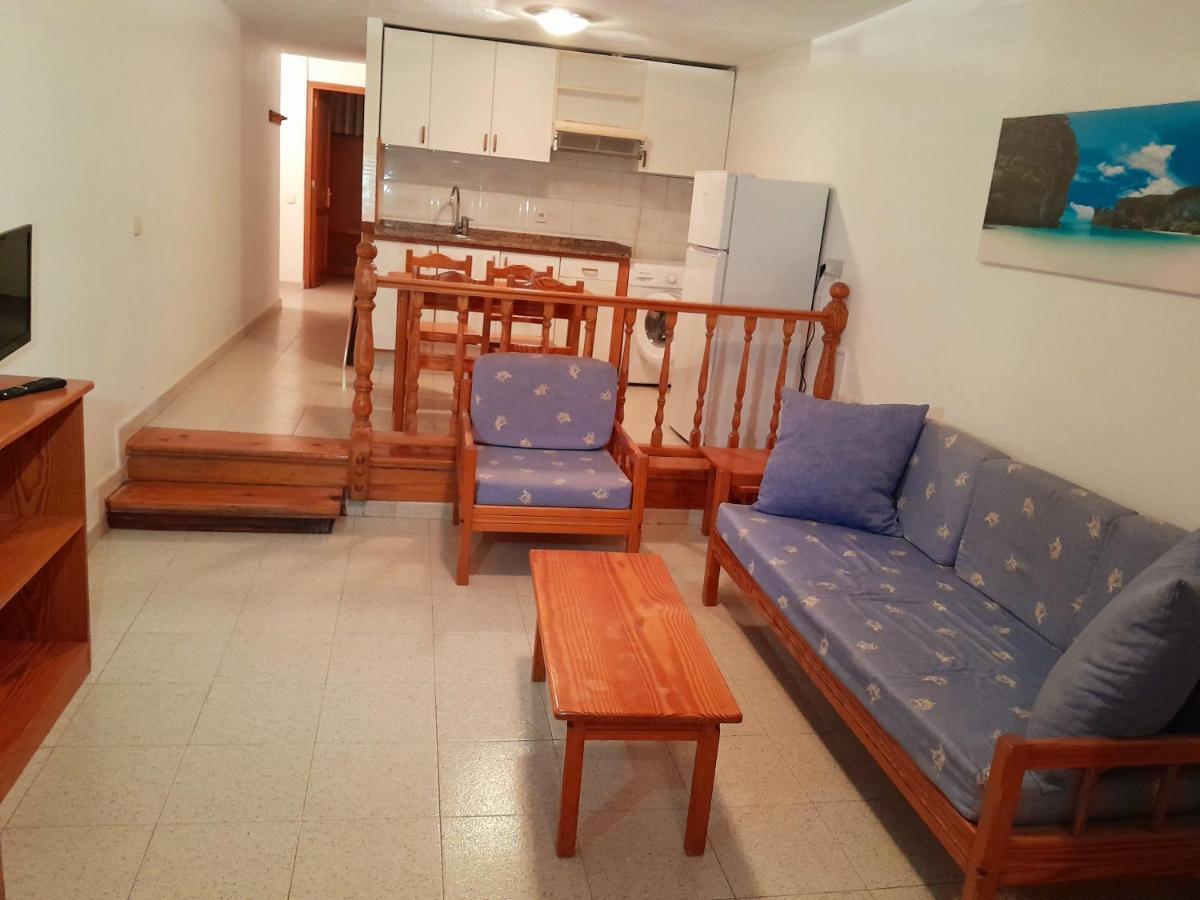 Apartamentos Tamaran San Bartolomé Zewnętrze zdjęcie
